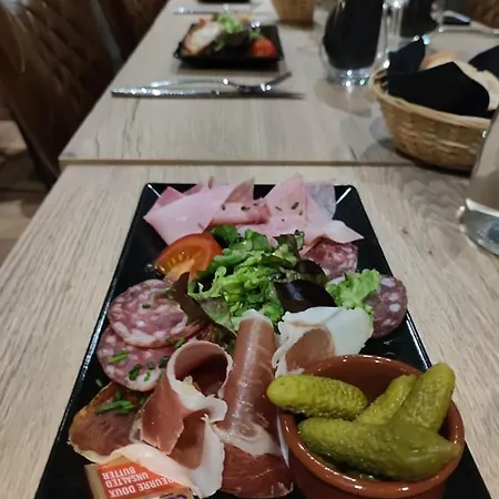 Cafe Du Palais